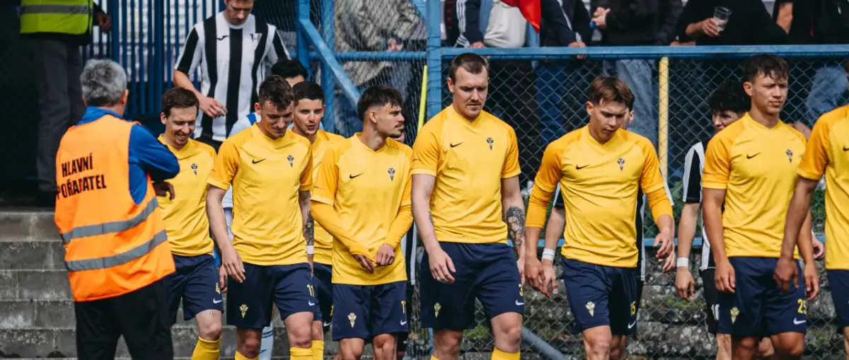 Naše Áčko: začali jsme hymnou, skončili výhrou - 5:1 nad TJ Přeštice
