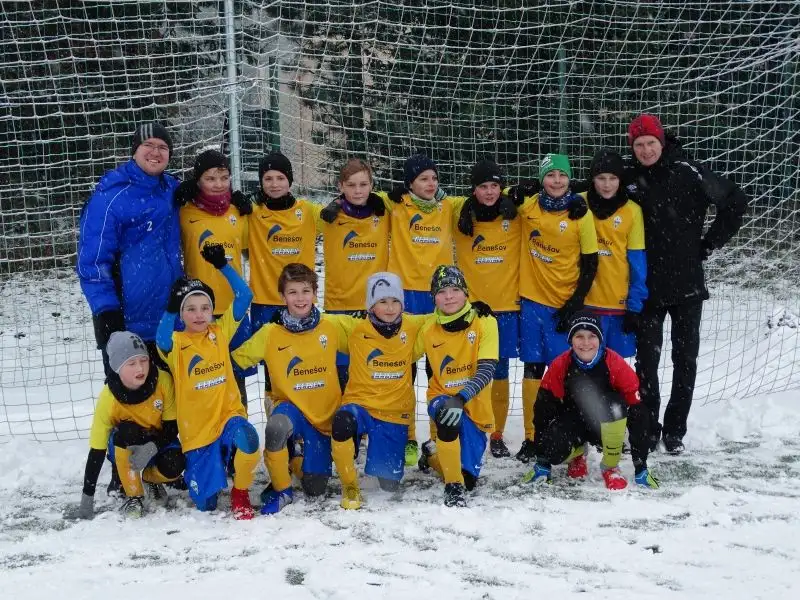 Náš tým U13 porazil v přípravě Aritmu 14:2