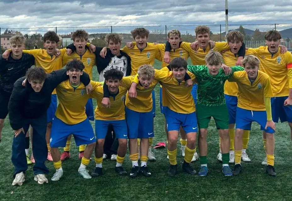 Výsledkový servis: i U14 v souboji prvního s druhým poprvé "jen" remizovala